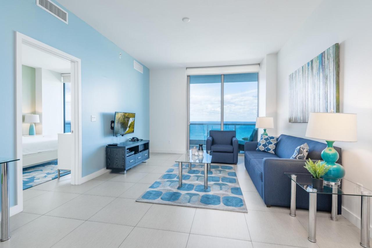 Global Luxury Suites At Monte Carlo Miami Beach Room photo