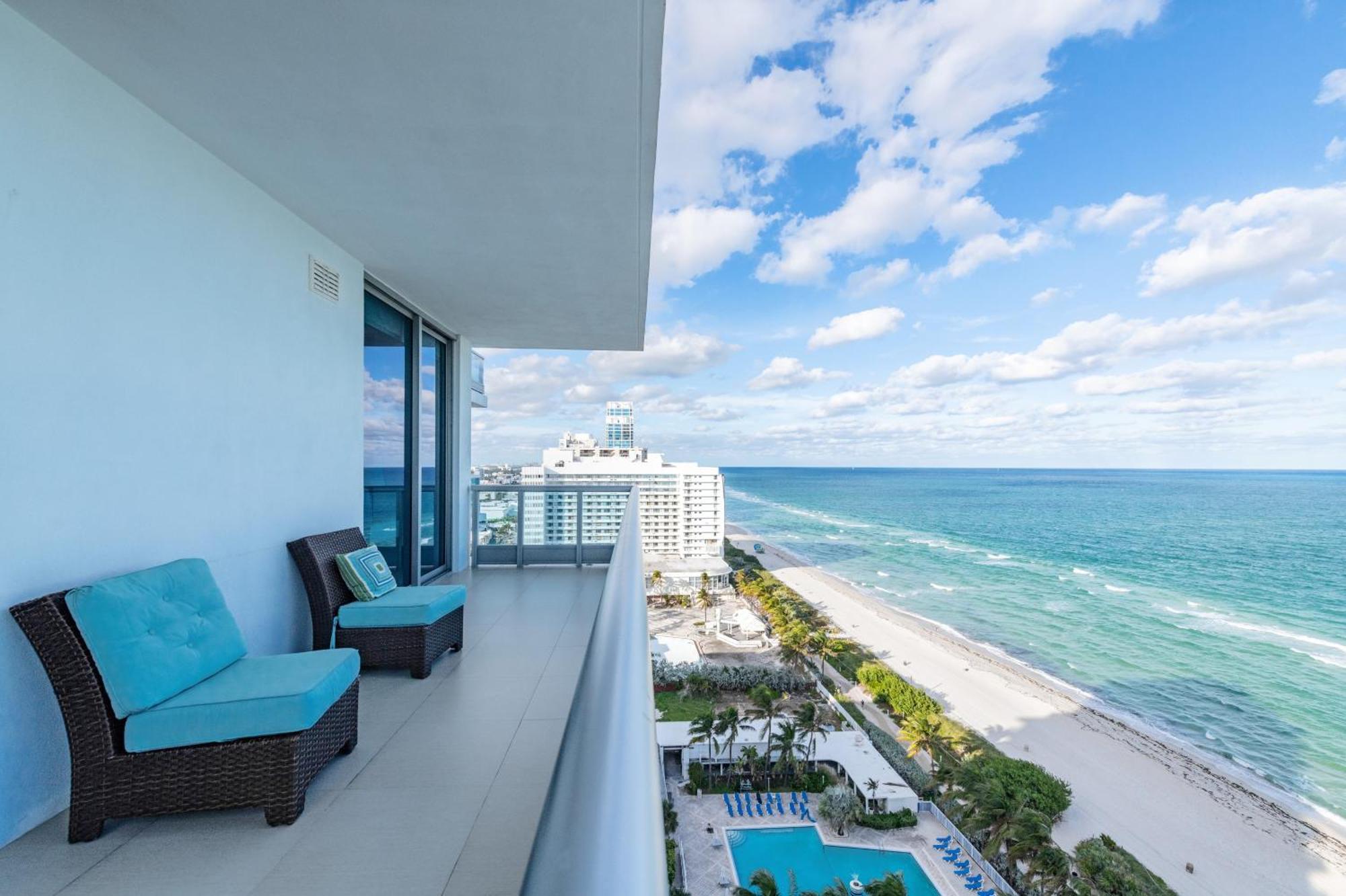 Global Luxury Suites At Monte Carlo Miami Beach Room photo